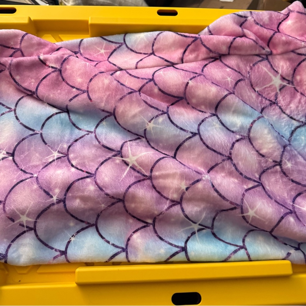 Pastel Mermaid Scale Blanket Tail Kids 50x145cm Plush Flannel